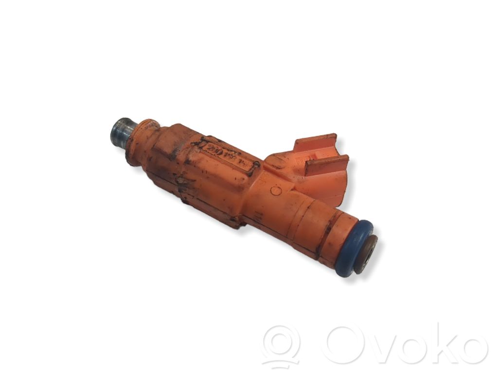 Ford Focus Fuel injector 