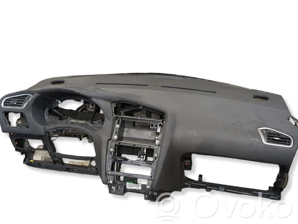 Citroen C4 II Dashboard 