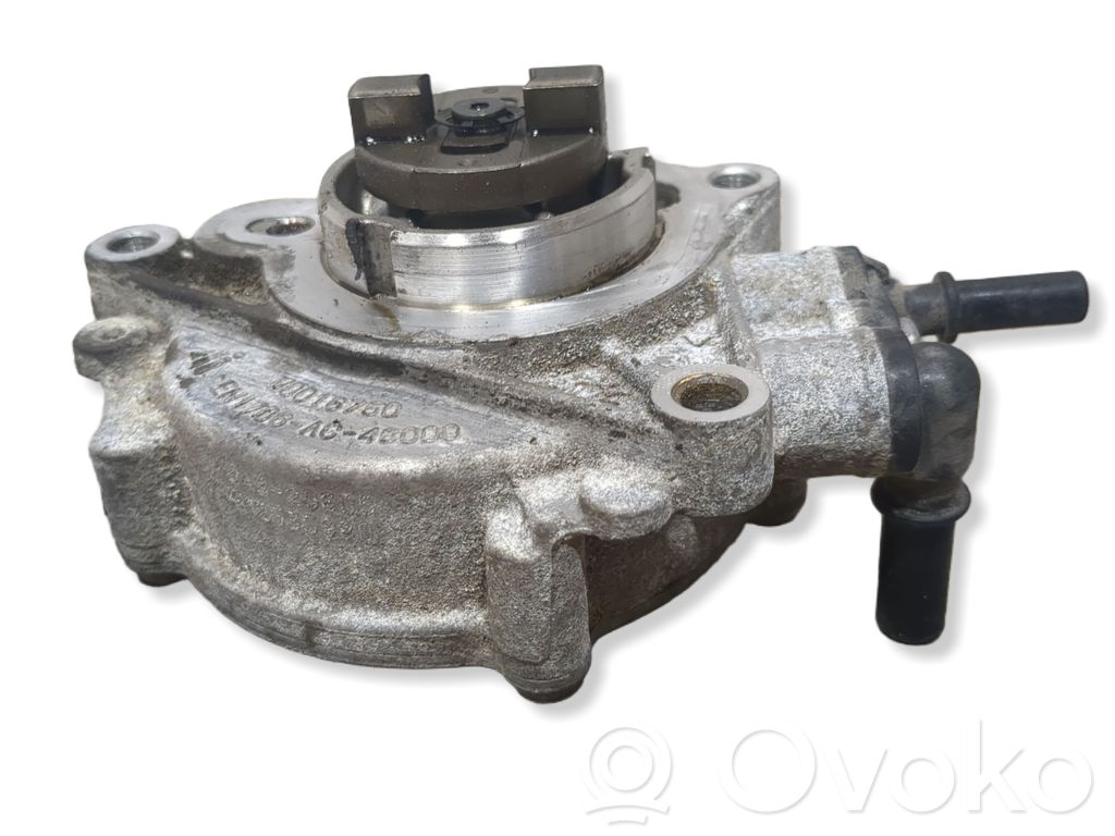 Citroen C4 II Bomba de vacío 