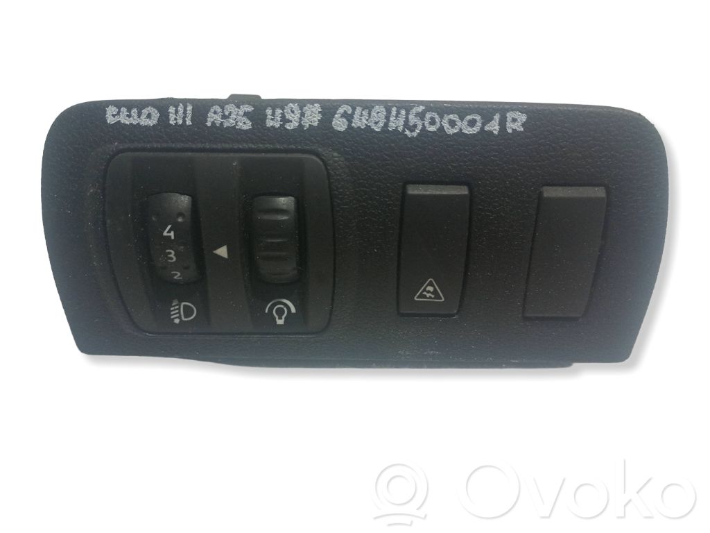 Renault Clio III Headlight level height control switch 