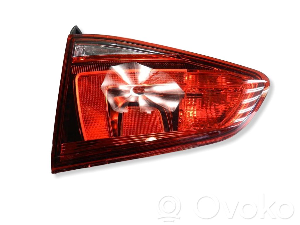 Volkswagen Golf VII Lampy tylnej klapy bagażnika 