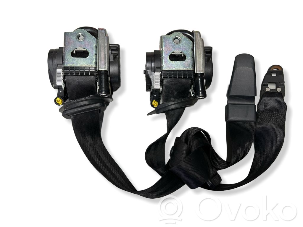 Audi A4 S4 B9 8W Set centuri de siguranță 