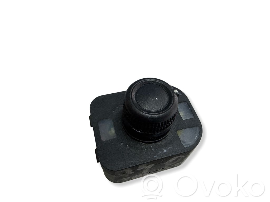 Audi A4 S4 B8 8K Wing mirror switch 
