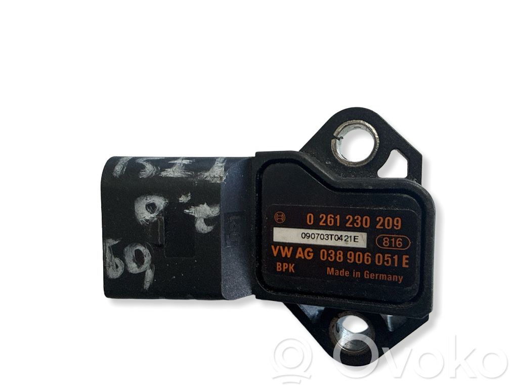 Luftdrucksensor   0261230209,038906051E,090703T0421E