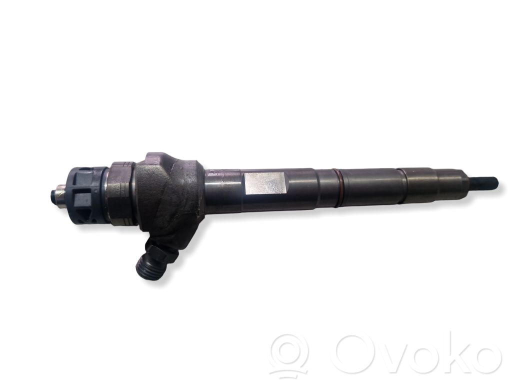 Inyector de combustible   04L130277E,0445110475