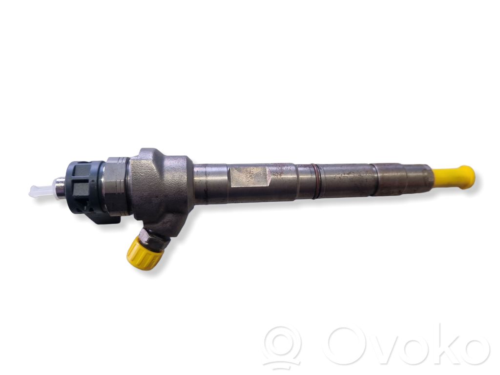 Inyector de combustible   04L130277G