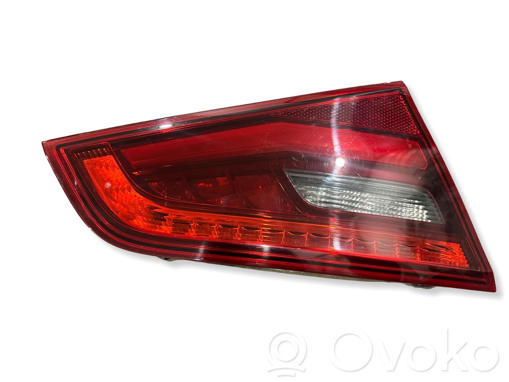 Audi A3 S3 8V Galinis žibintas kėbule 