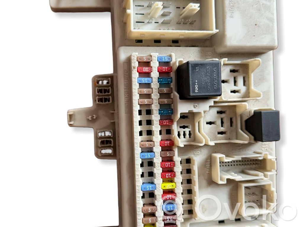 Volvo V50 Fuse module 