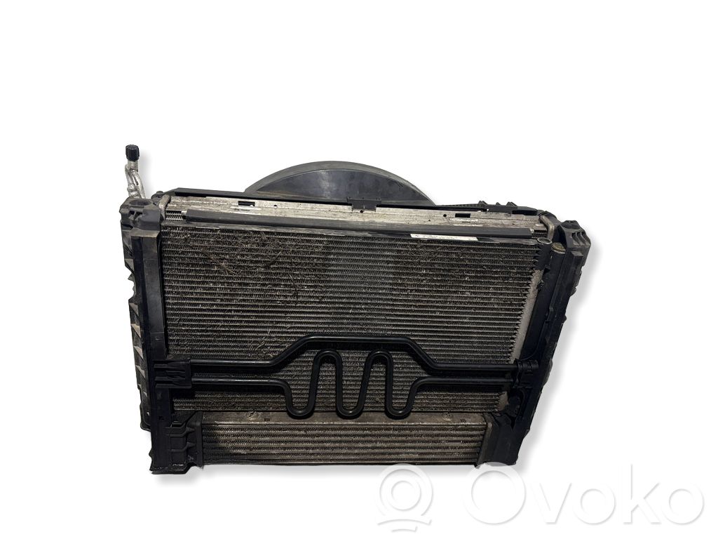 BMW 3 E90 E91 Coolant radiator 