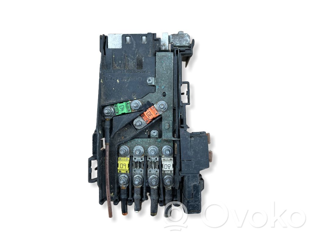 Peugeot 3008 I Central locking switch button 