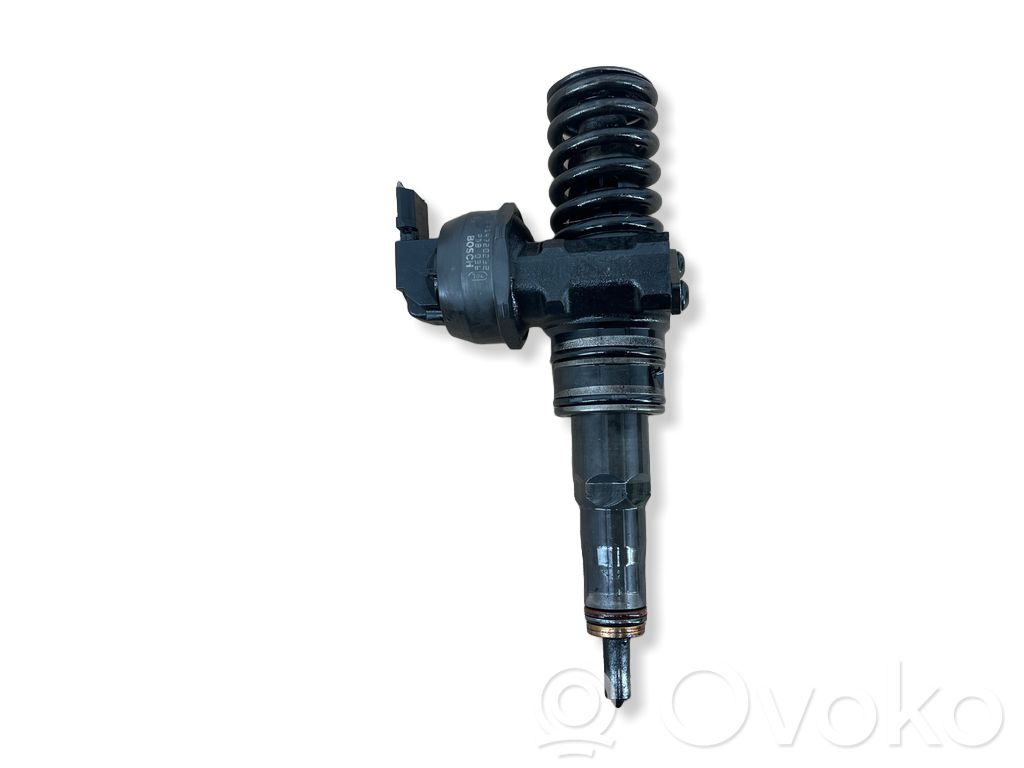 Volkswagen Caddy Inyector de combustible 