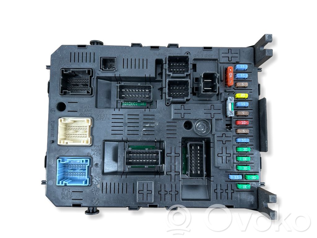 Citroen C4 I Picasso Fuse module 
