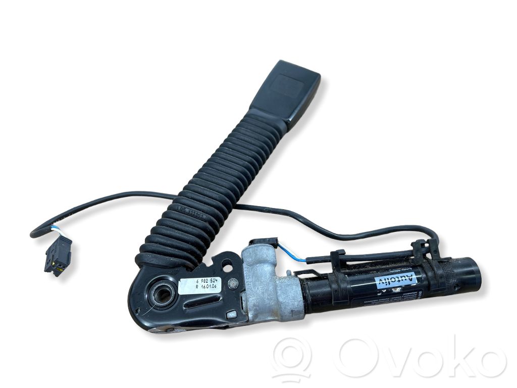 BMW 5 E60 E61 Front seatbelt buckle 