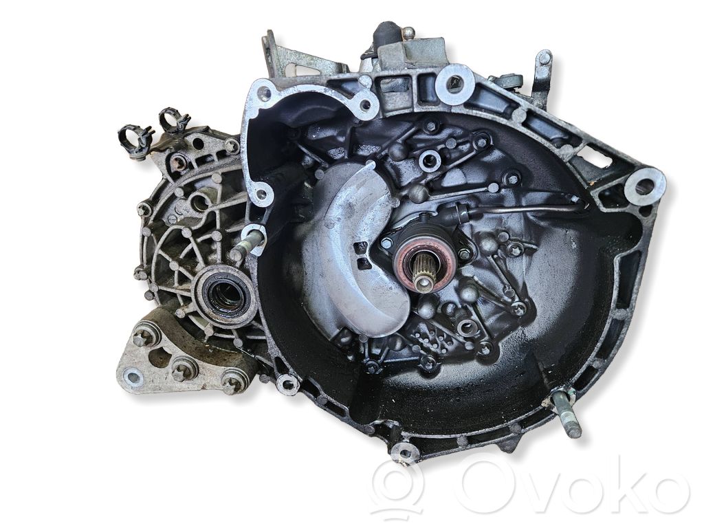 Fiat 500L Manualna 6-biegowa skrzynia biegów 