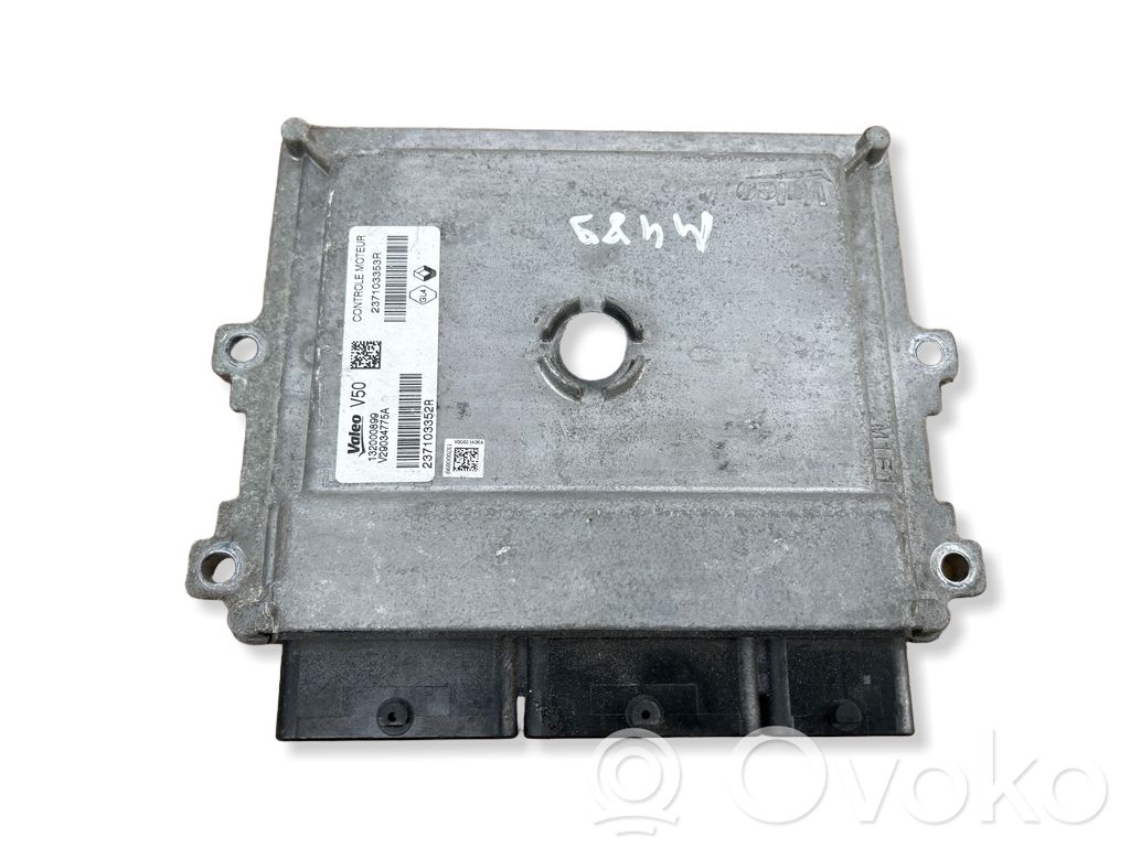 Renault Captur Engine control unit/module 