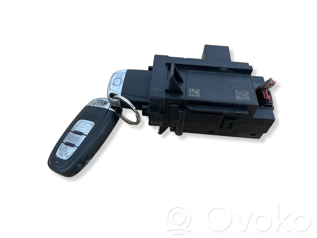 Audi A5 8T 8F Užvedimo spynelė 