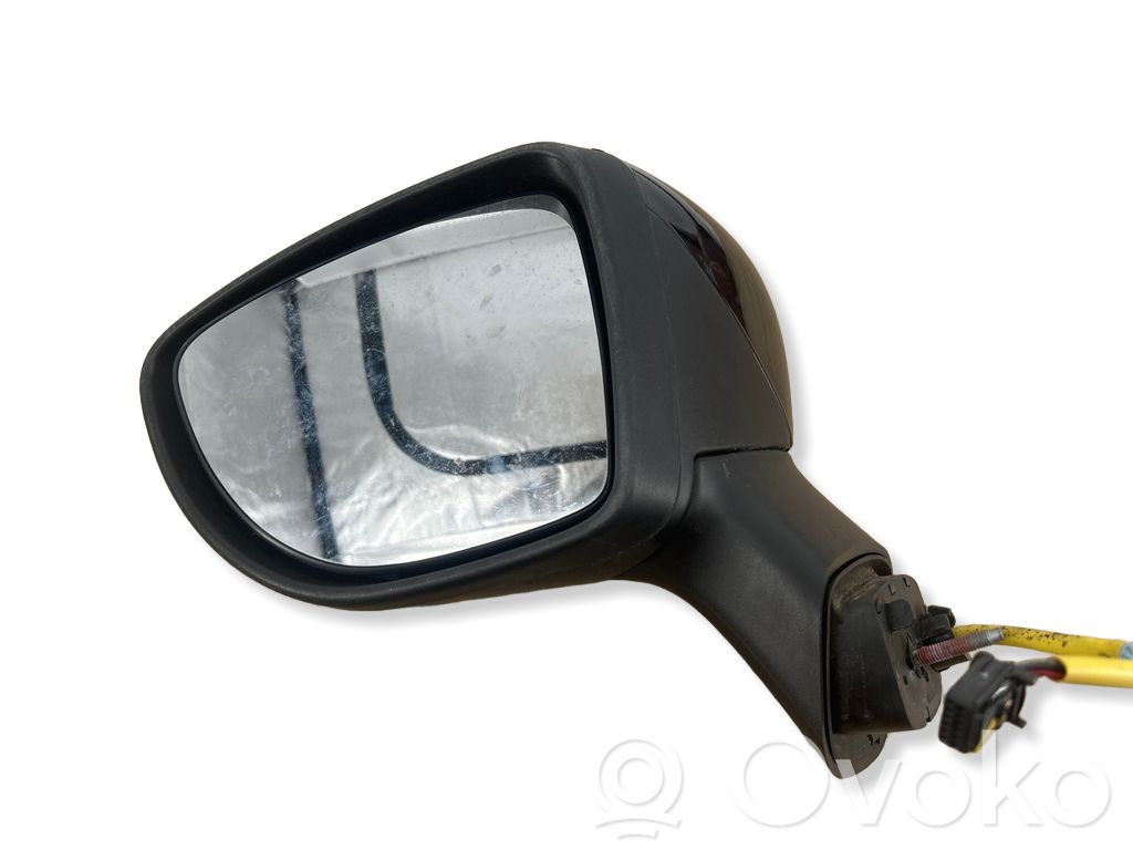 Renault Captur Front door electric wing mirror 