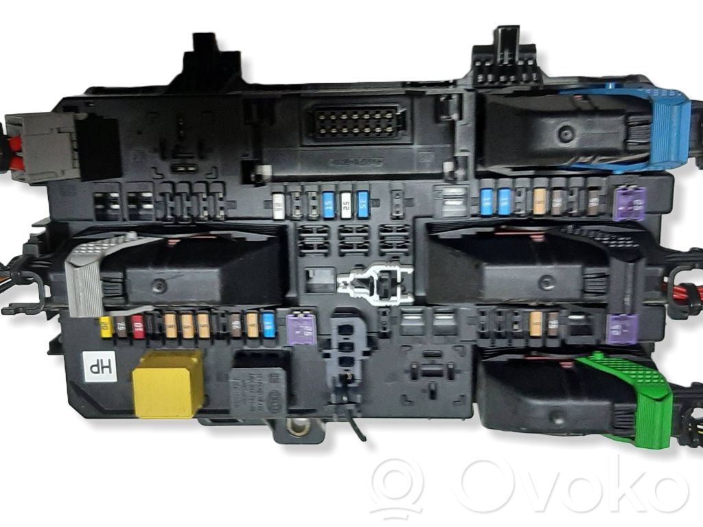 Opel Astra H Set scatola dei fusibili 