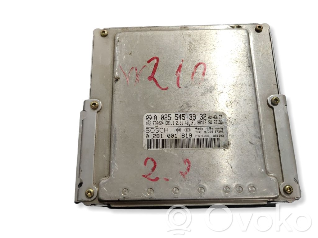 Mercedes-Benz C W203 Engine control unit/module 