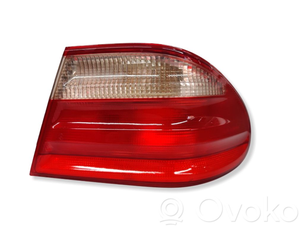 Mercedes-Benz E W210 Takavalot 