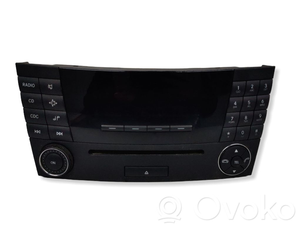 Mercedes-Benz E W211 Radio / CD-Player / DVD-Player / Navigation 