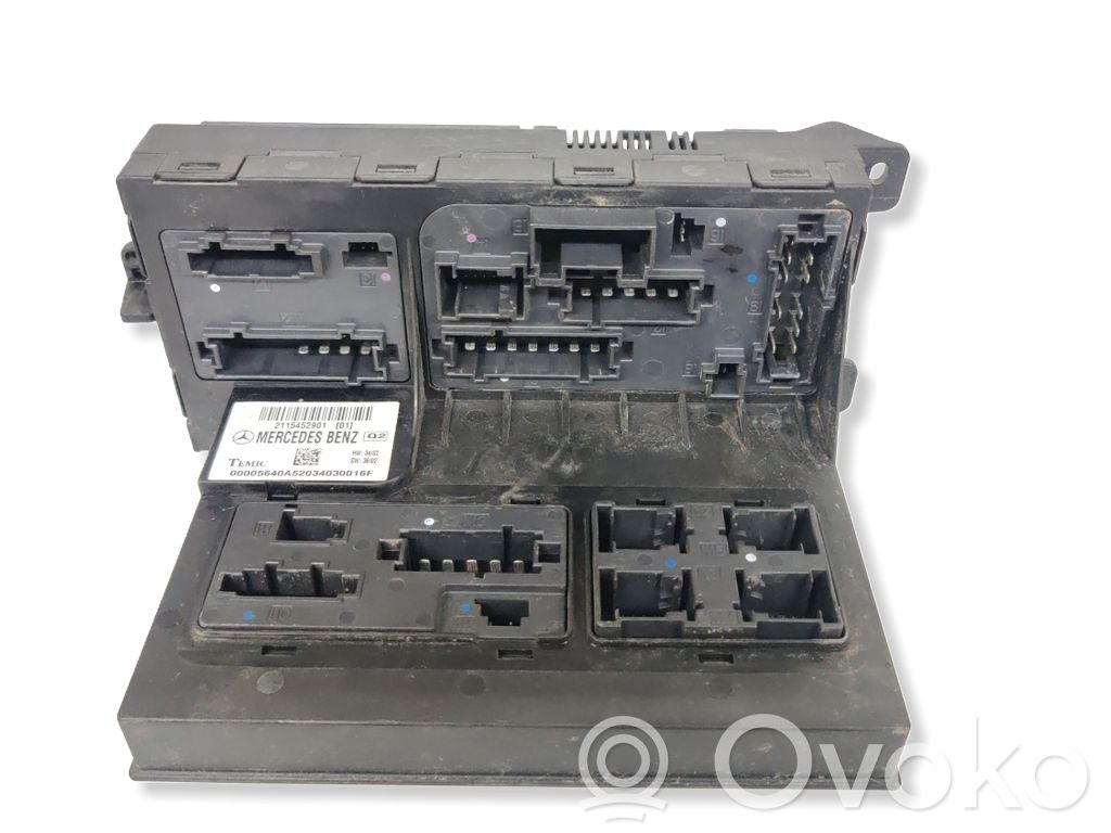 Mercedes-Benz CLS C219 Módulo de fusible 