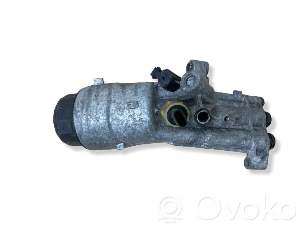 Land Rover Discovery Sport Oil filter mounting bracket 
