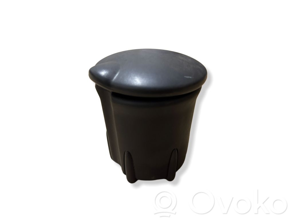Renault Clio IV Ashtray (front) 