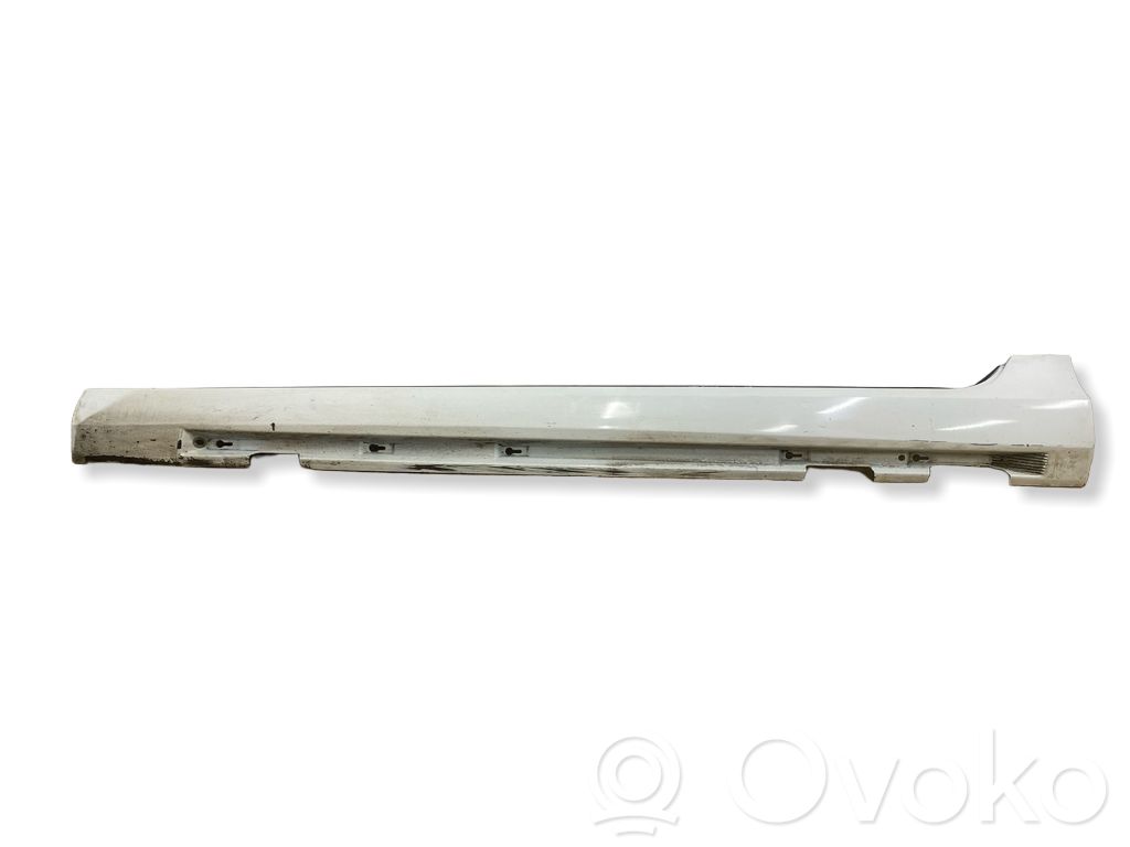 Sill   31333004