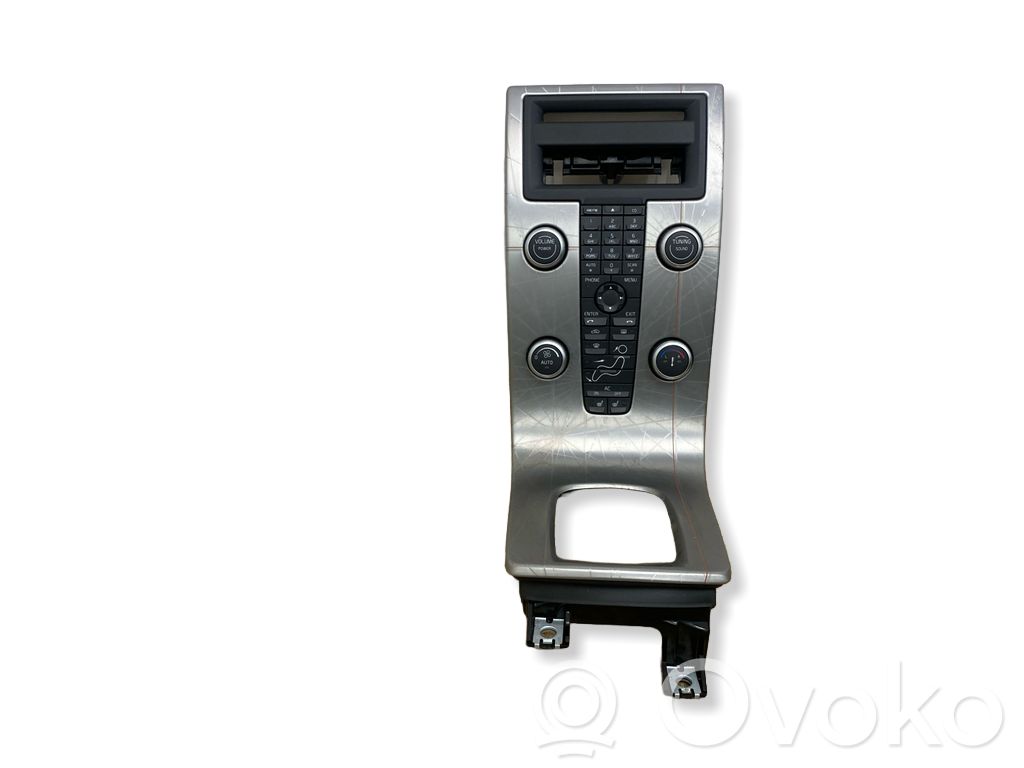 Volvo C30 Panel klimatyzacji 