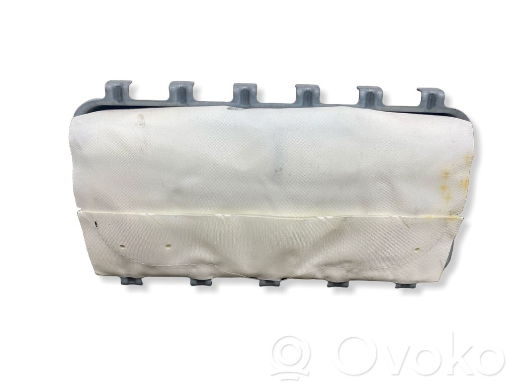 Fiat 500X Keleivio oro pagalvė 