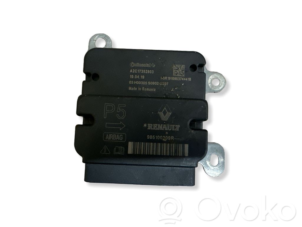 Dacia Duster II Airbag control unit/module 