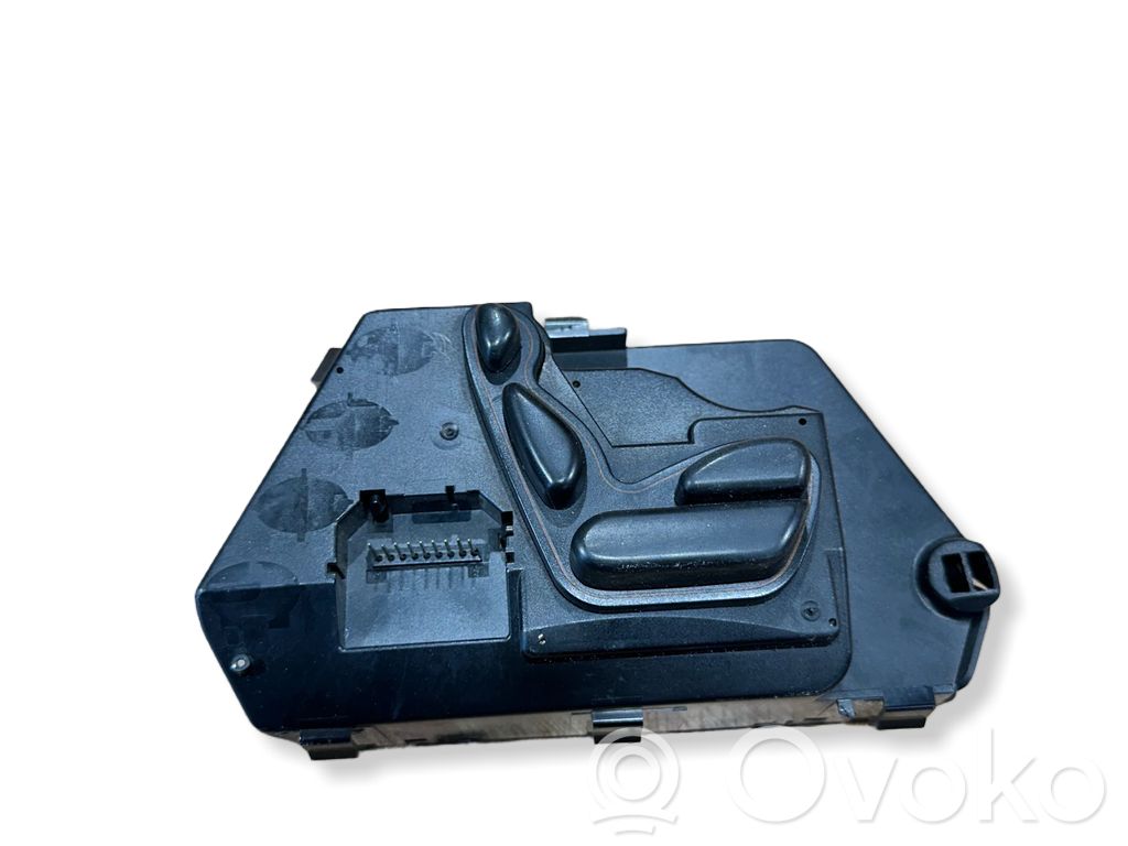 Mercedes-Benz S W220 Seat control switch 