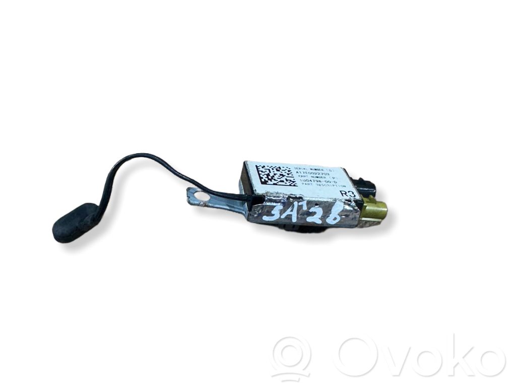Tesla Model S Antenos stiprintuvas 