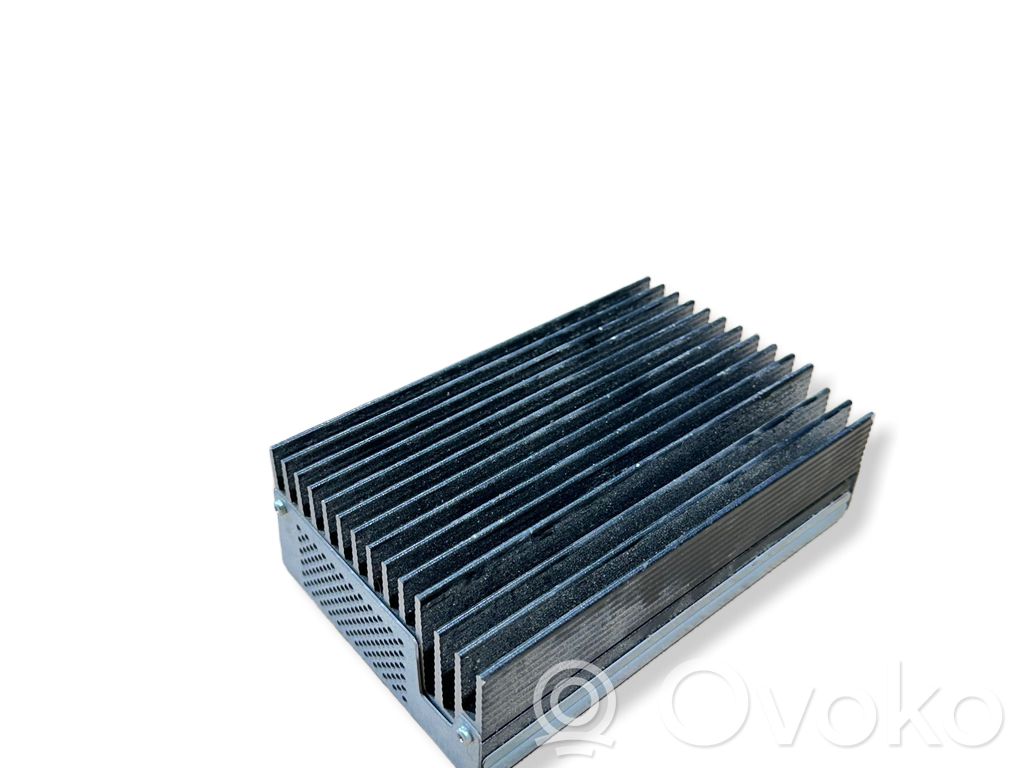 BMW X5 E70 Sound amplifier 