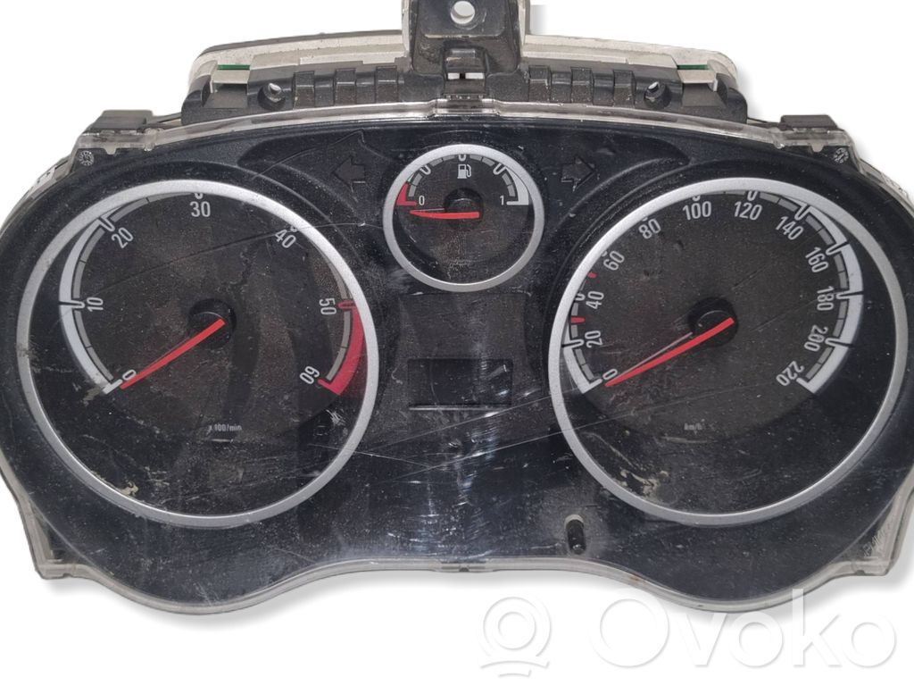 Opel Corsa D Vitezometru (grup de instrumente) 