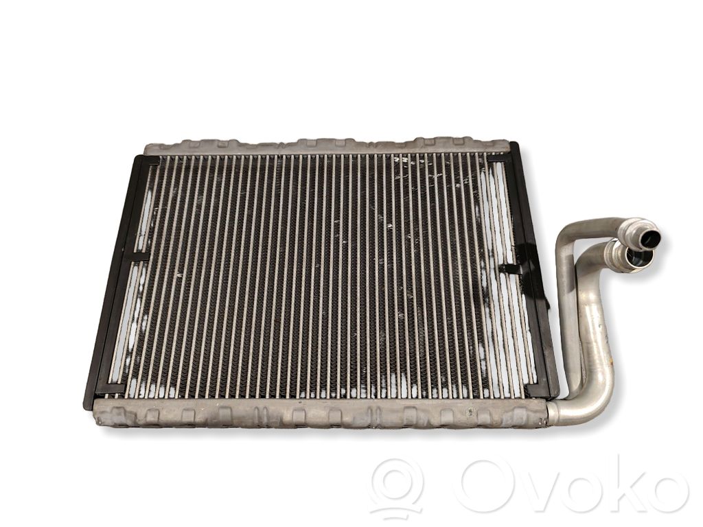 Mercedes-Benz E W212 Air conditioning (A/C) radiator (interior) 
