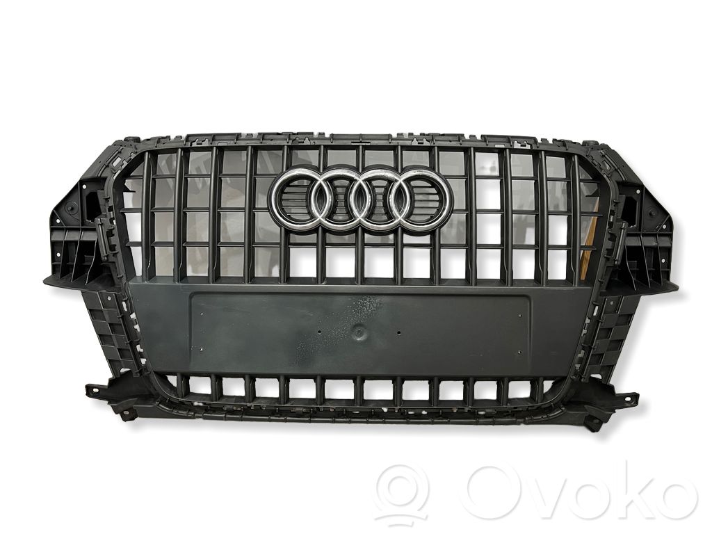 Audi Q3 8U Etusäleikkö 