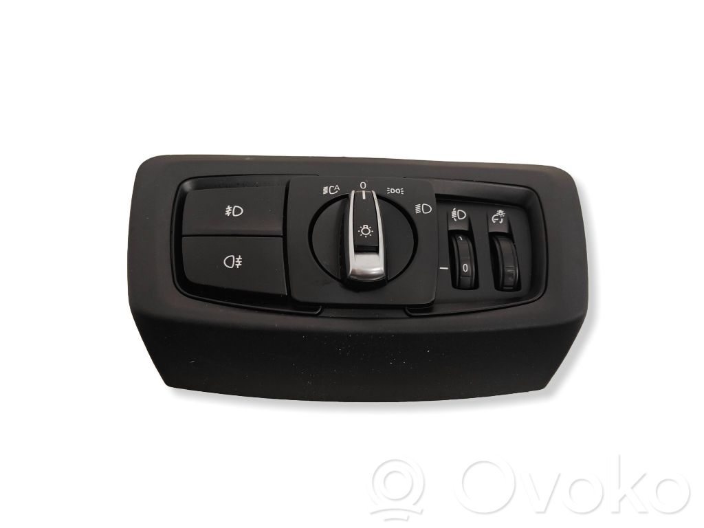 BMW 2 F46 Interruptor de luz 