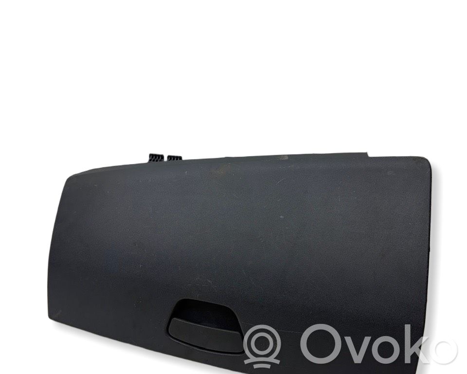 Smart ForFour I Daiktadėžė 