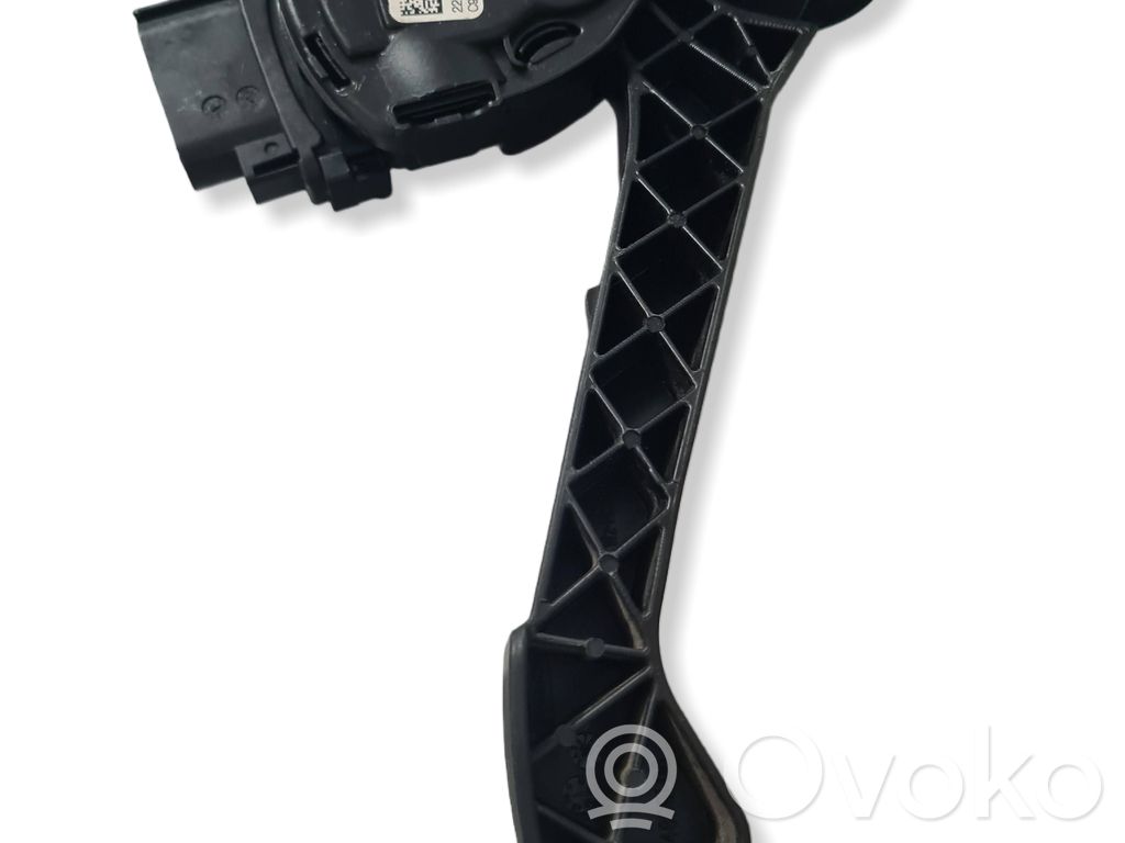 Akceleratoriaus pedalas   6C119F836CC,C95YE04,6PV00923810