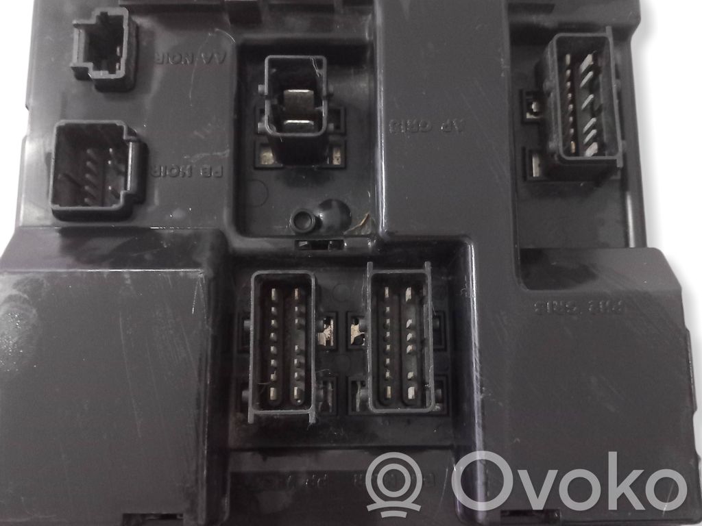 Citroen C4 I Módulo de confort/conveniencia 