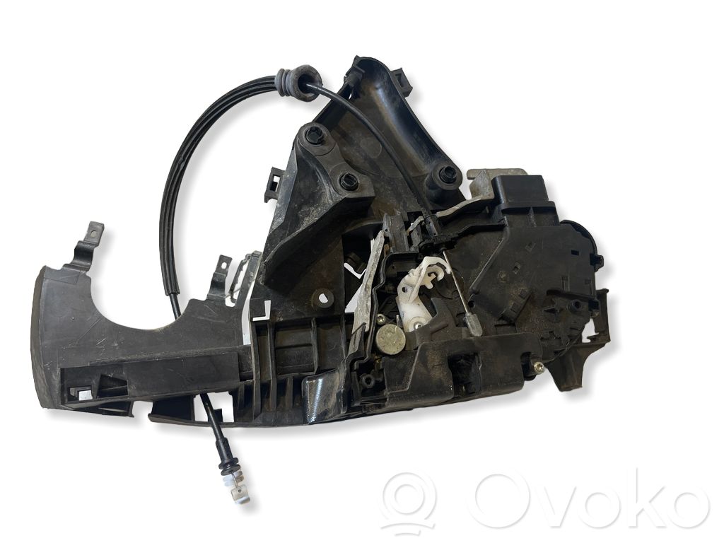 Volvo V50 Front door lock 