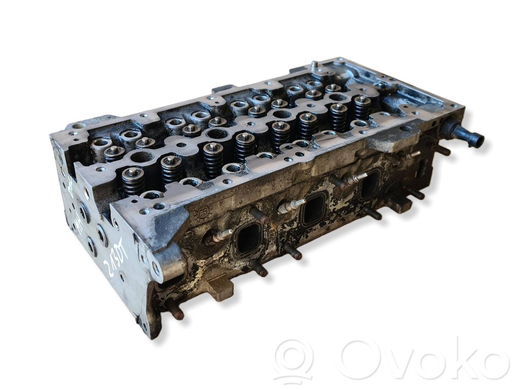 Suzuki Ignis Engine head 