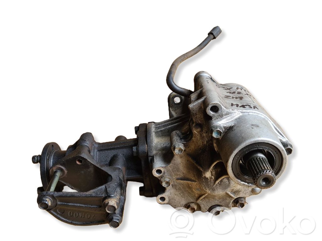 Gearbox transfer box case