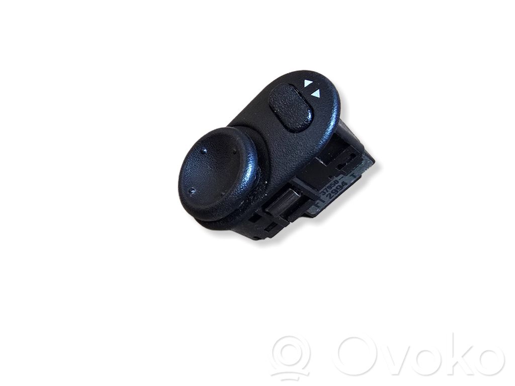 Wing mirror switch   3795083E20
