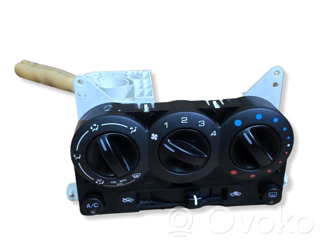 Suzuki Ignis Climate control/heater control trim 