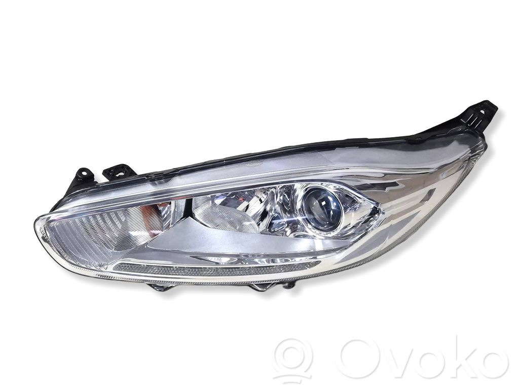 Ford Fiesta Headlight/headlamp 