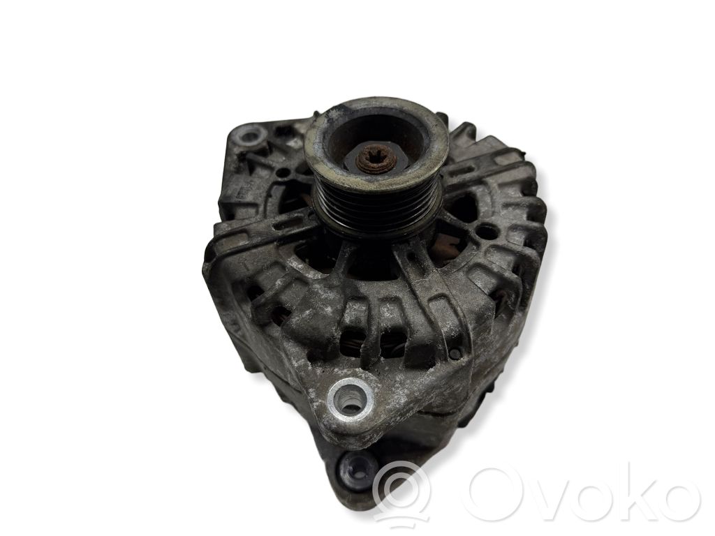 Mercedes-Benz E W212 Alternator 