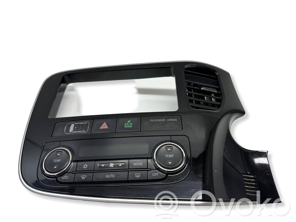Mitsubishi Outlander Climate control unit 